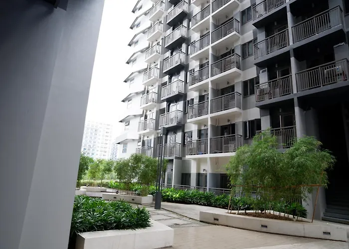 Moa Staycation With Netflix & Pool Access At Casa Bella S Residences Apartment Manila