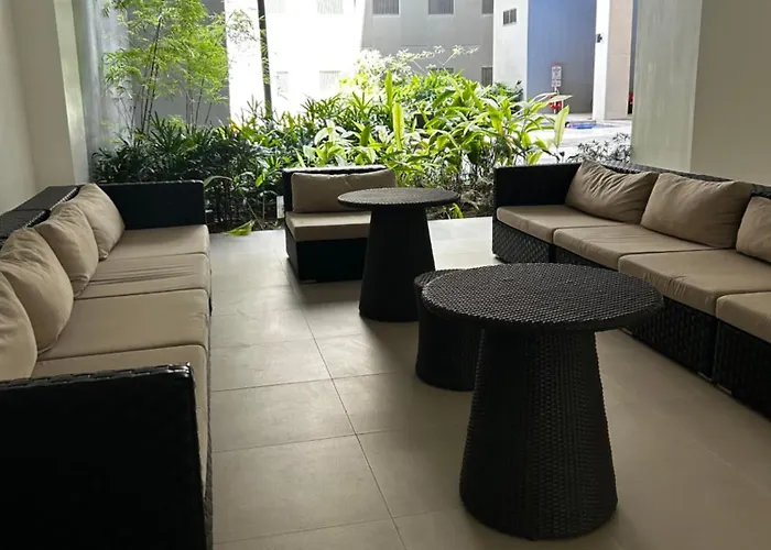 Moa Staycation With Netflix & Pool Access At Casa Bella S Residences Apartment Manila