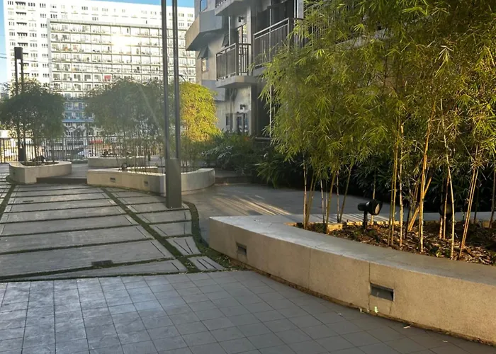 Apartment Moa Staycation With Netflix & Pool Access At Casa Bella S Residences