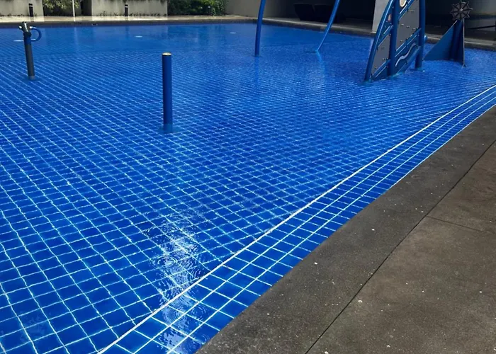 Moa Staycation With Netflix & Pool Access At Casa Bella S Residences *